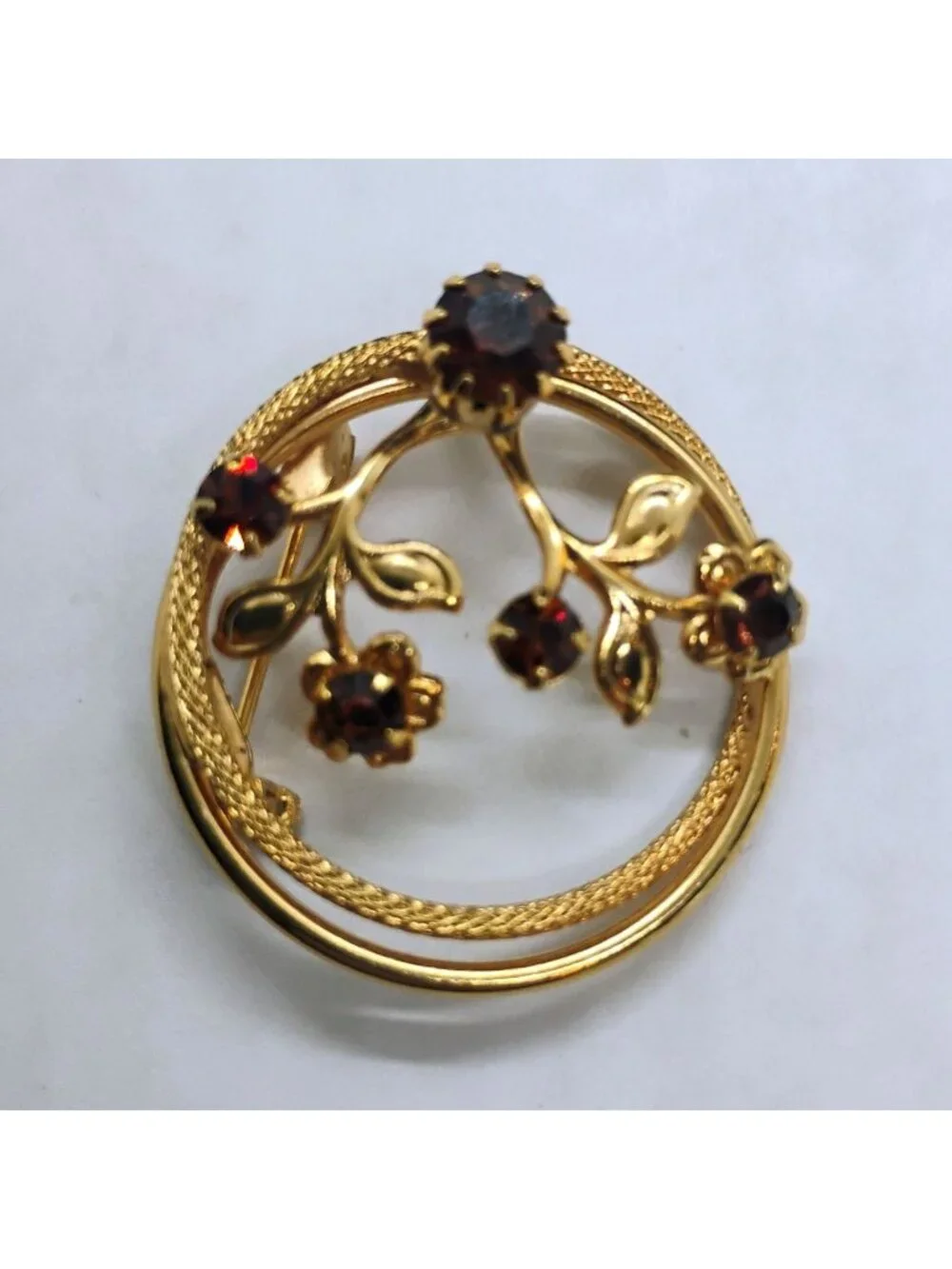 VTG Root Beer Brown Rhinestone Fall Floral Circle Pin Brooch Gold Tone 1 1/4" - Picture 2 of 4